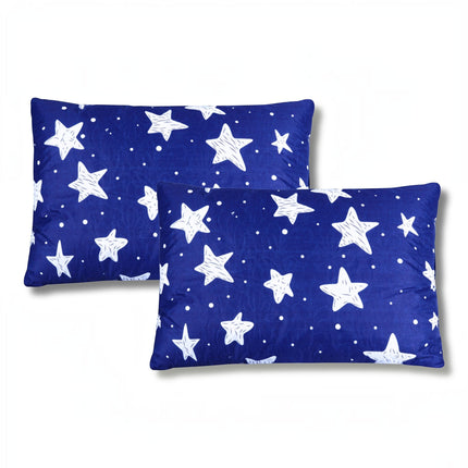 Madhome.ro set of two blue pillows with white star pattern, made of soft microfiber with medium firmness.