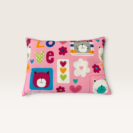 Madhome.ro cotton children's pillow featuring a pink cat and heart print, 50x70 cm size.
