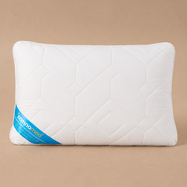 Madhome.ro Somnomed antimicrobial and antifungal white pillow with 3D fiber filling and quilted microfiber cover.