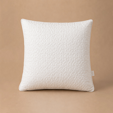 Madhome.ro white quilted microfiber pillow with reinforced edges and soft silicone down filling for optimal comfort.